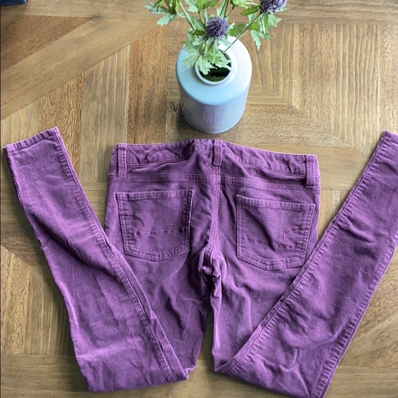 American Eagle Outfitters plum corduroy jeggings - Picture 3 of 5